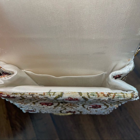 Beaded purse by Jule - Picture 3 of 7